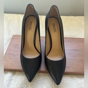 Brand-New Michael Kors Classic Black Heels